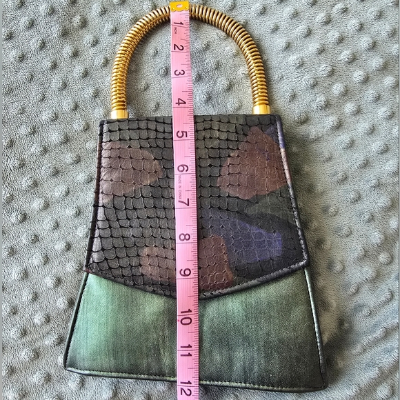 VTG Unbranded Edgy Embossed Snakeskin-Style Handbag - Picture 7 of 7